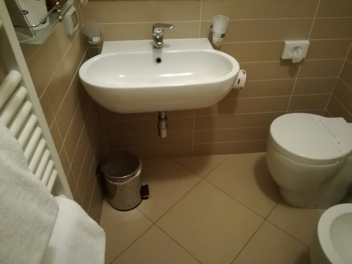 Room 7