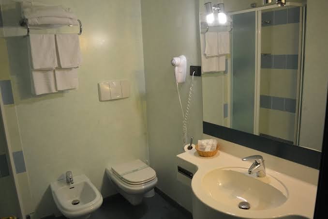Room 2