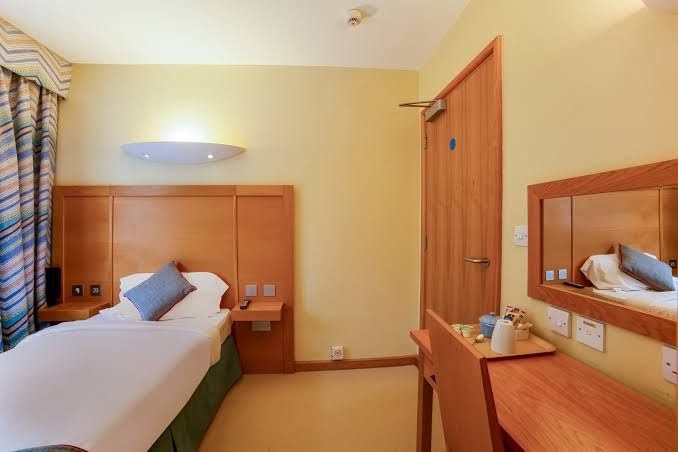 Room 4
