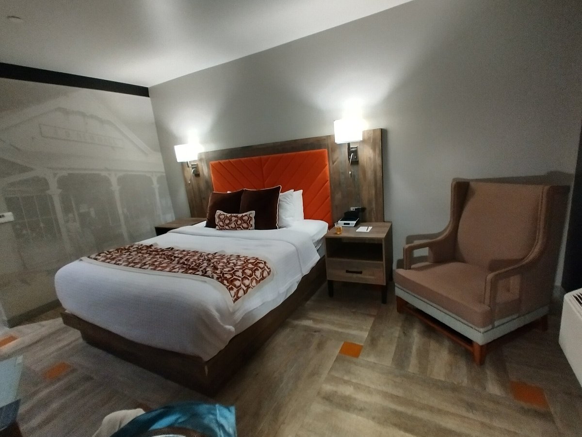 Room 1