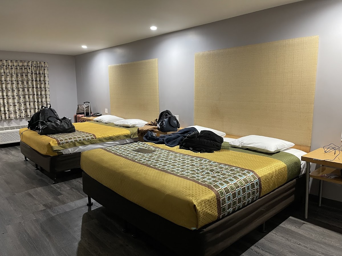 Room 8