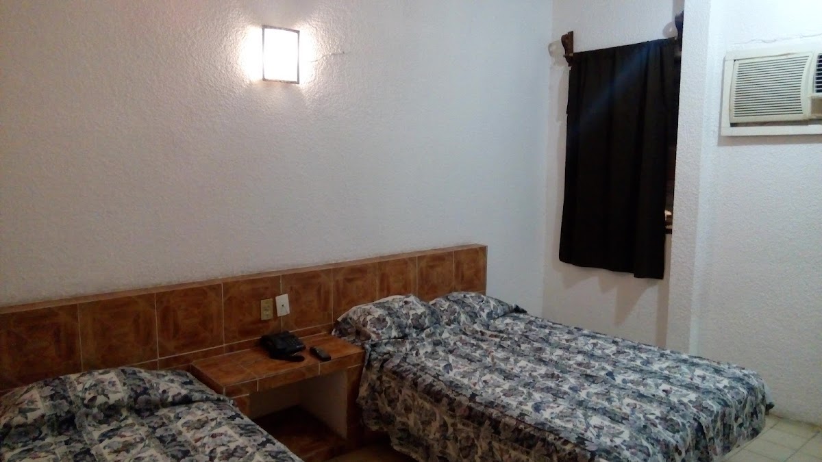 Hotel 'Ejecutivo' photo 2