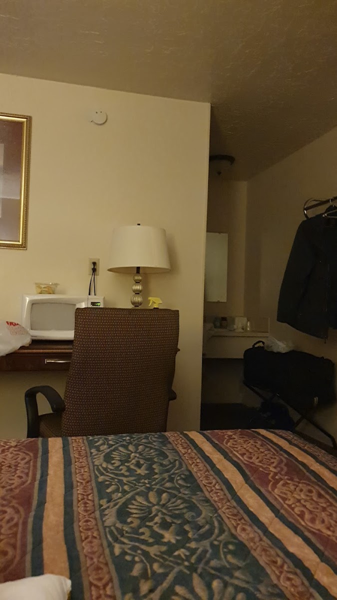 Room 8