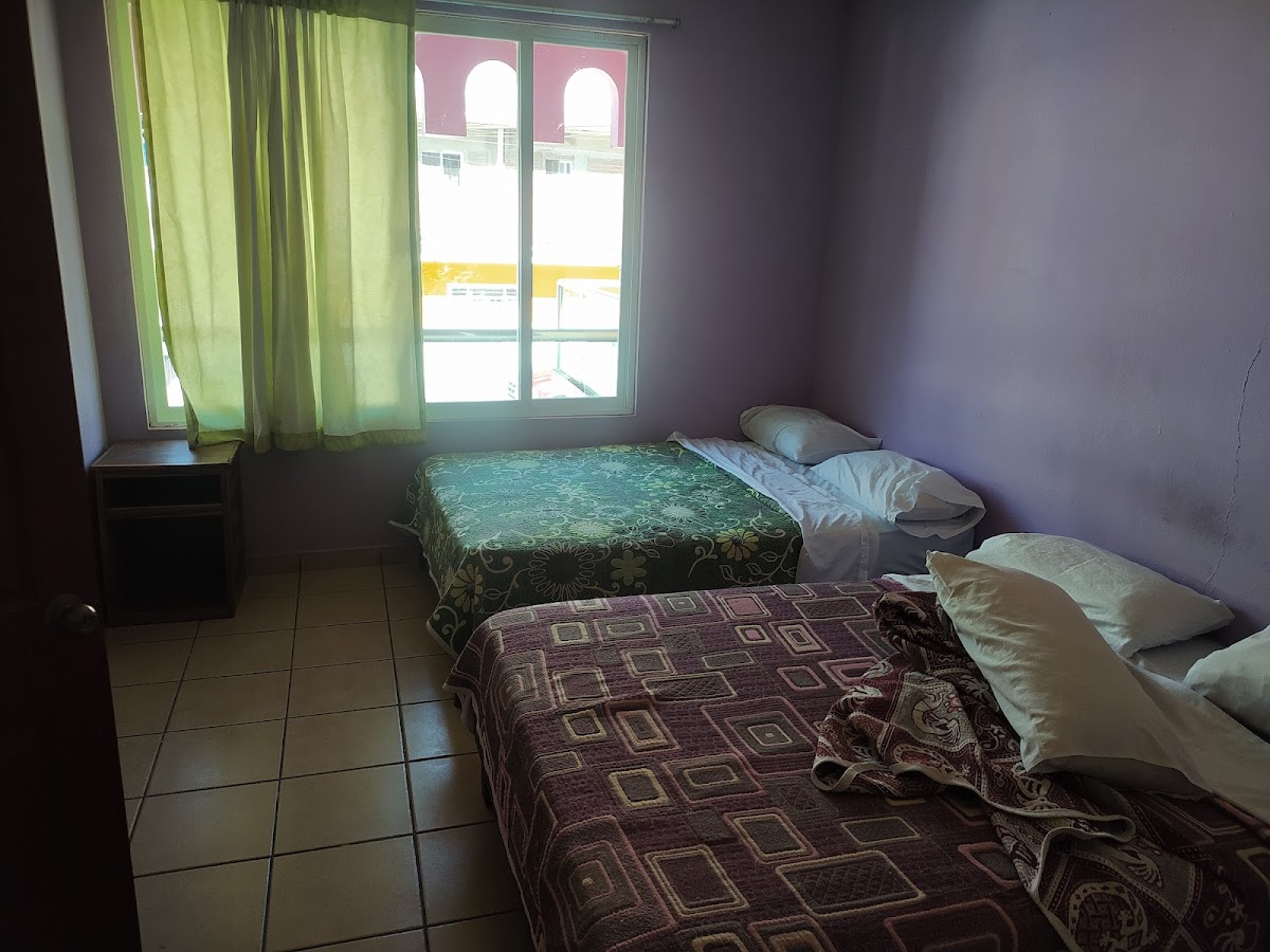 La Raya photo 2
