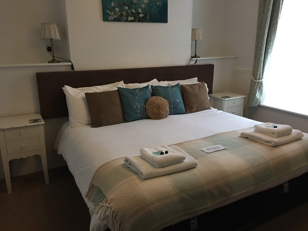 Room 8