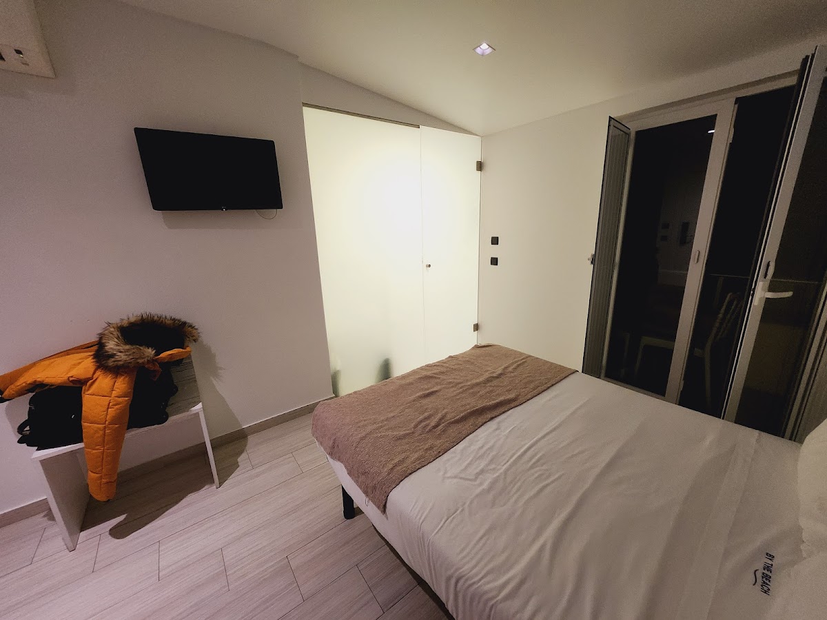 Room 4