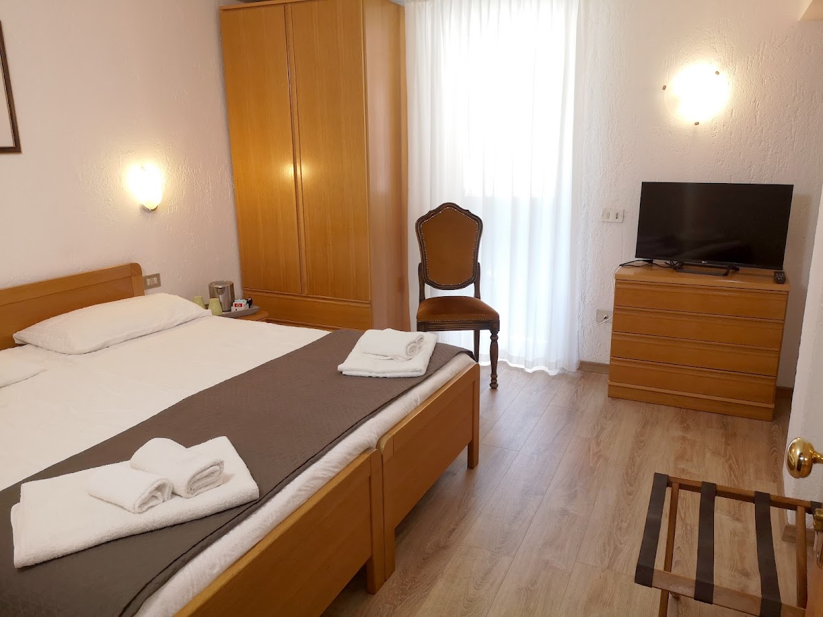 Room 1