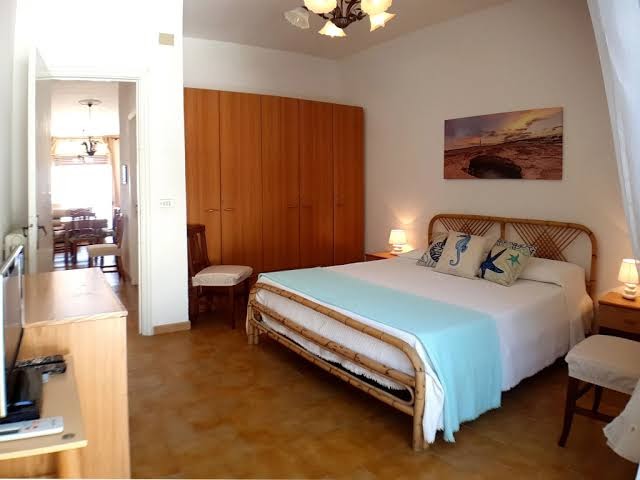 Room 5