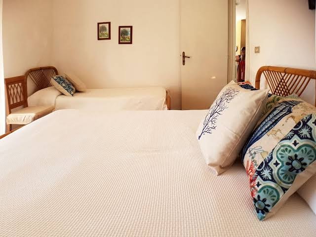 Room 7