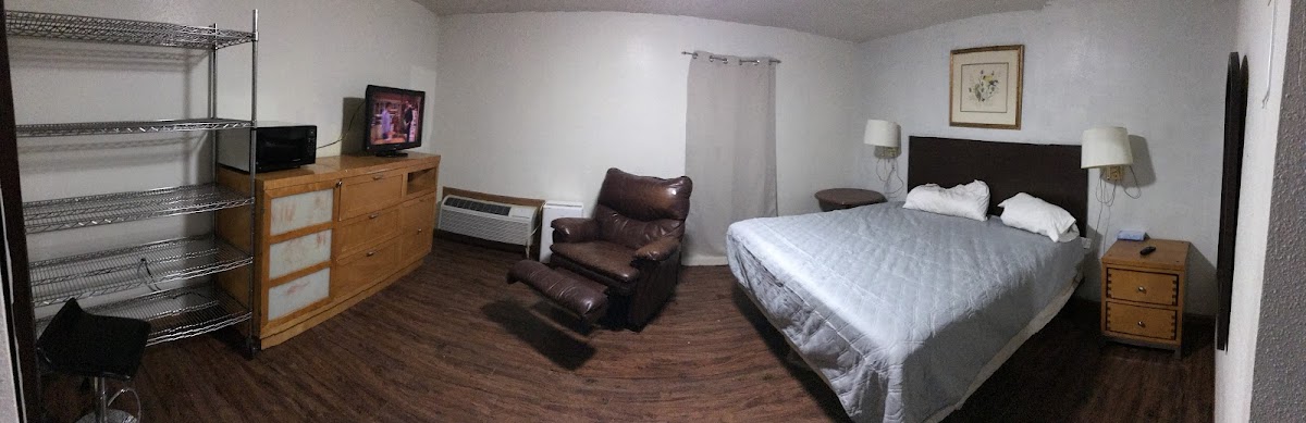 Room 8