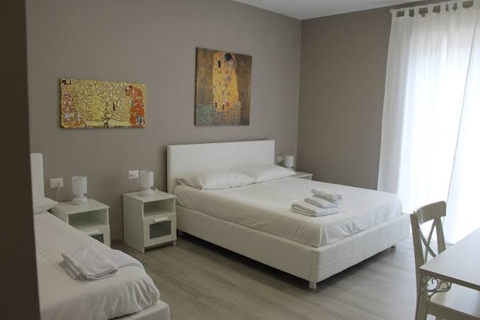 Room 1