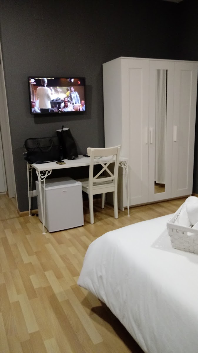 Room 7