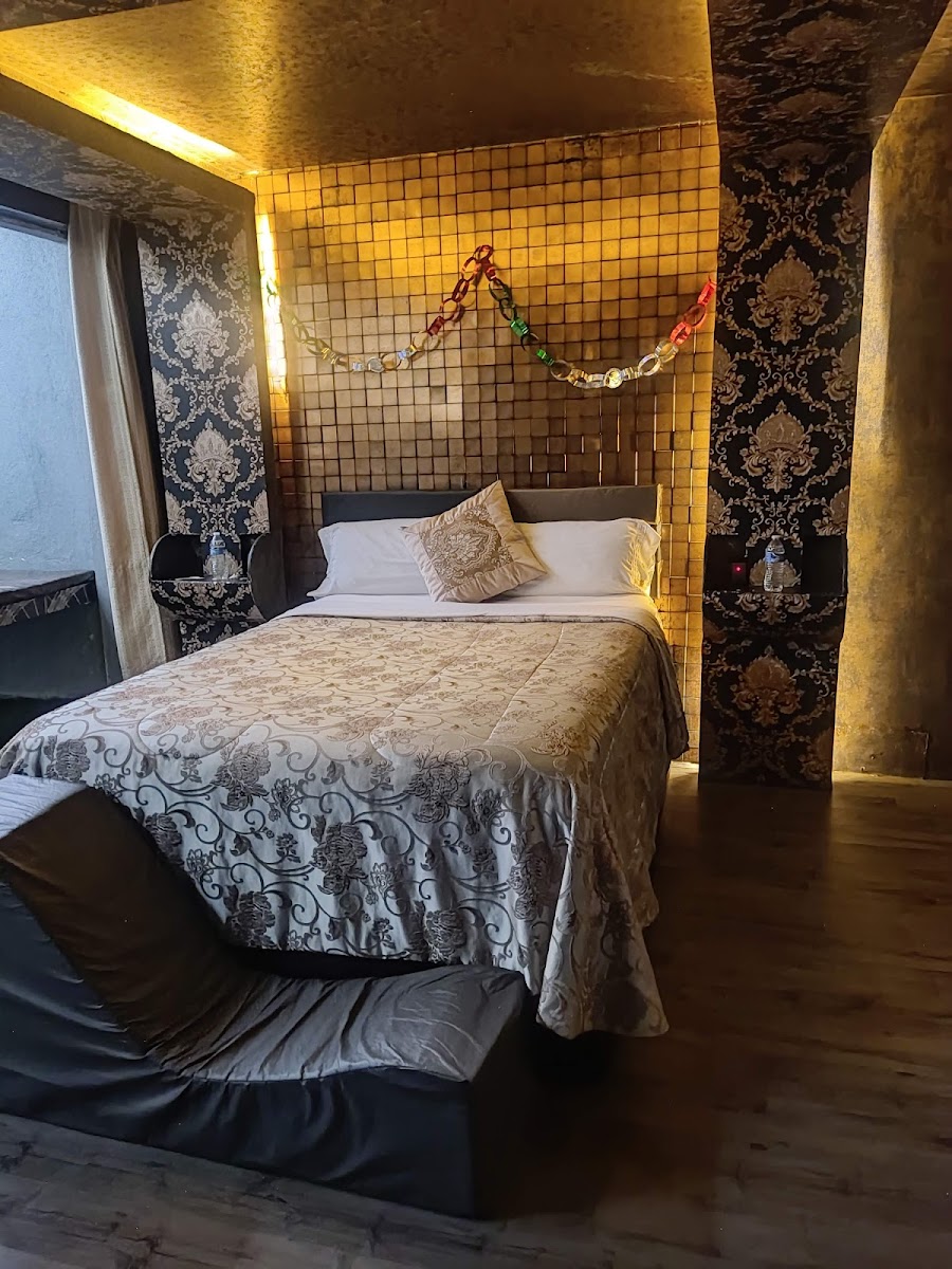 Room 10