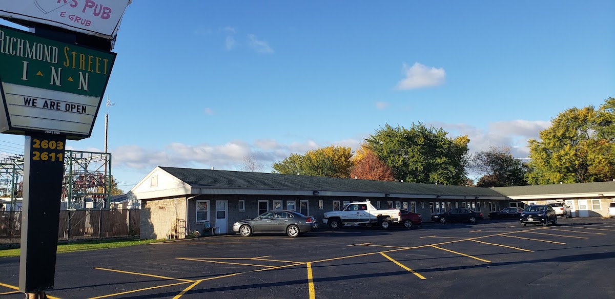 Richmond Street Inn