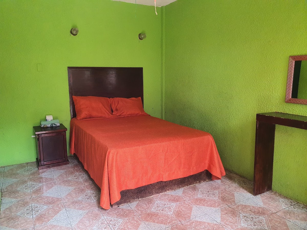 Hotel LAREDO photo 2