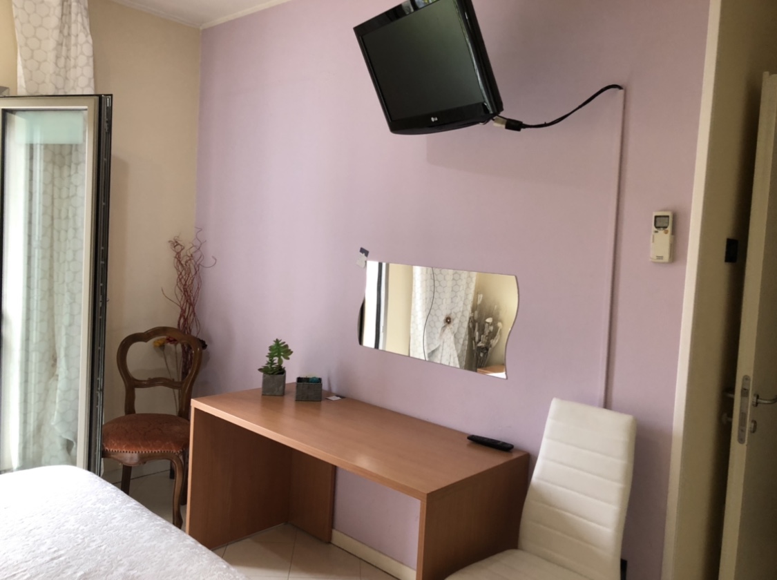 Room 7
