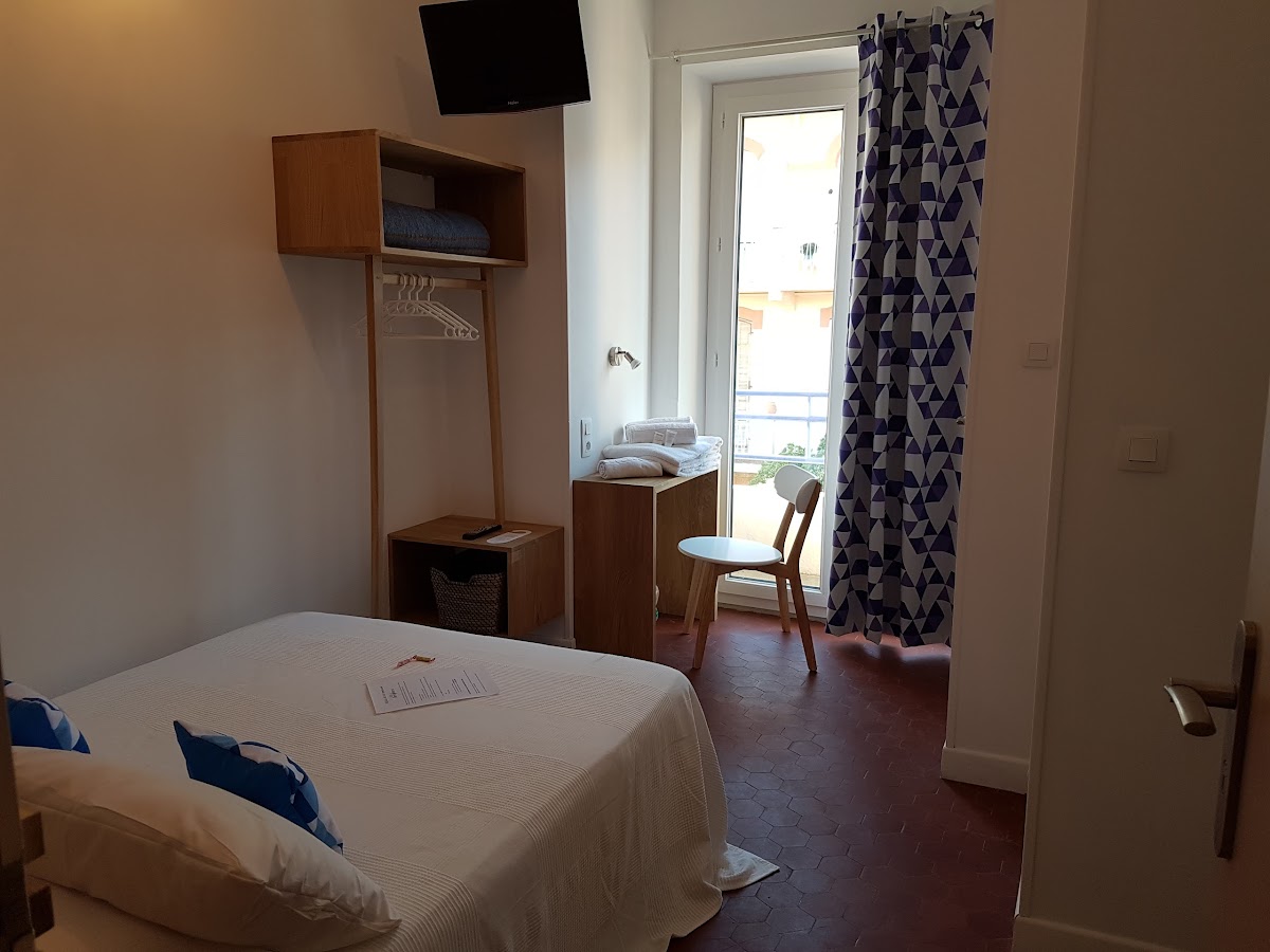 Room 6