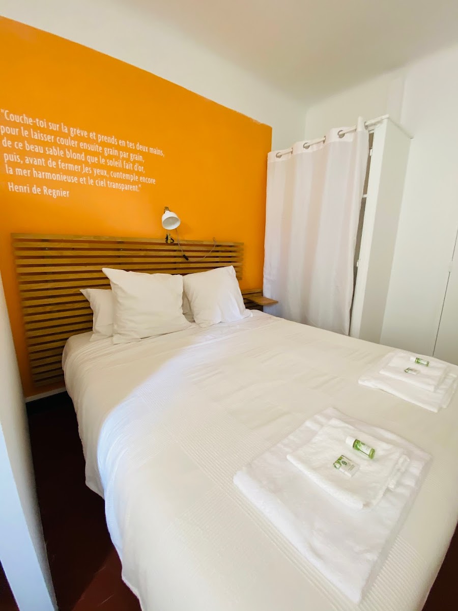 Room 7