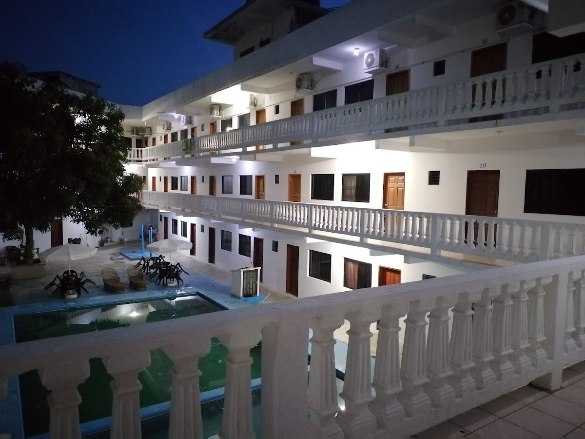 Hotel Ricardo's
