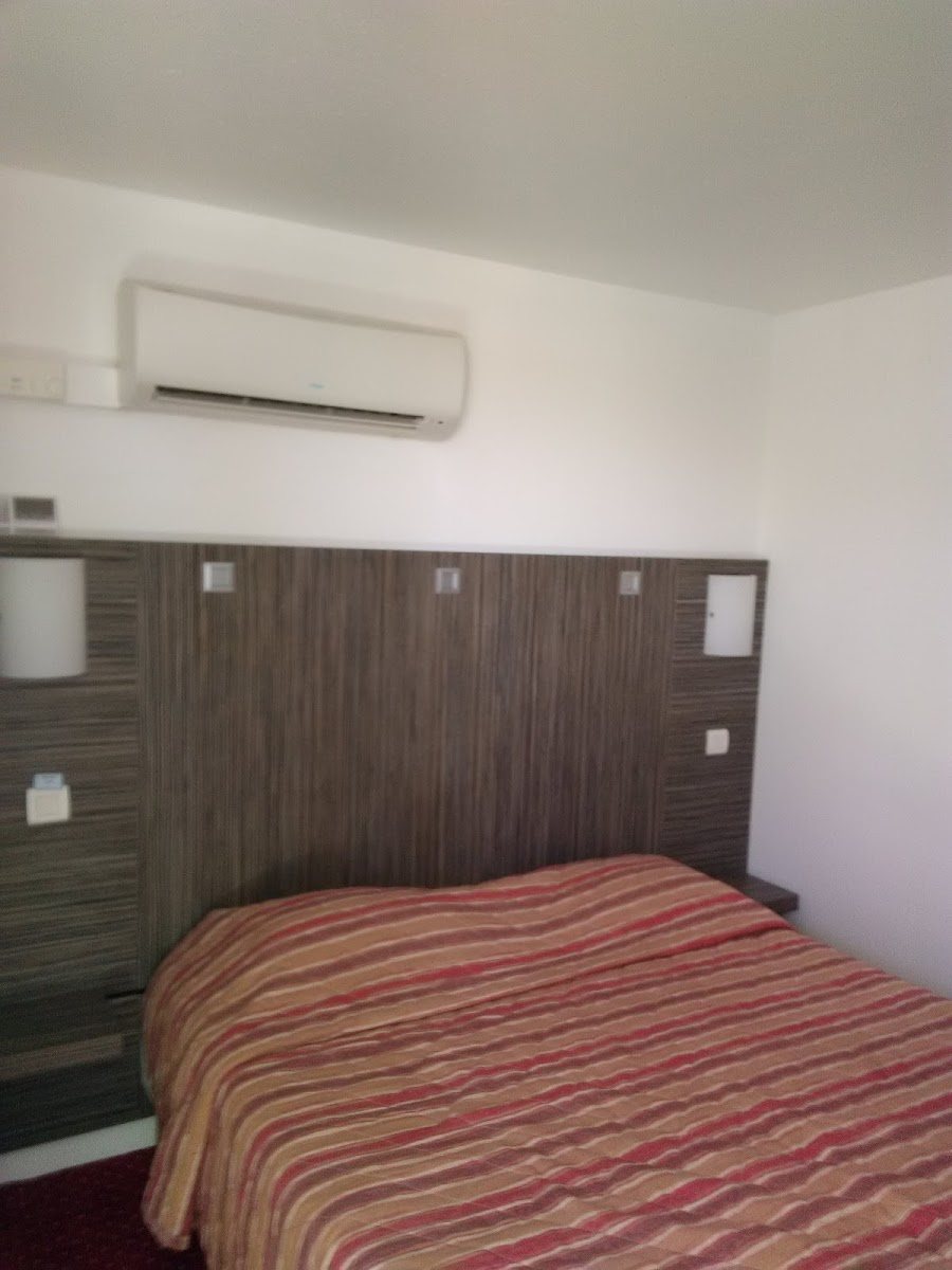 Room 6