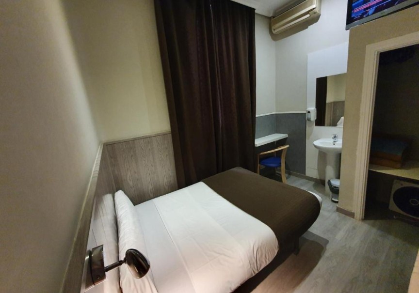 Room 10
