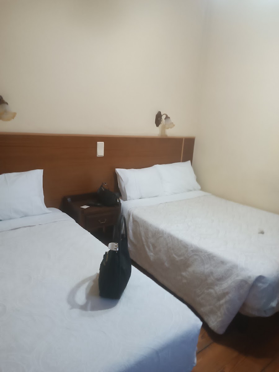 Room 8