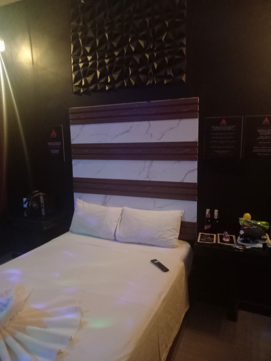 Room 1