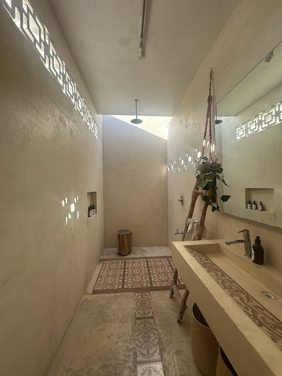 Room 4