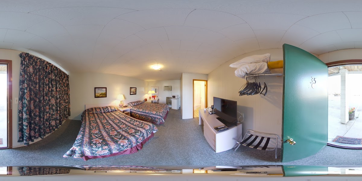 Room 8