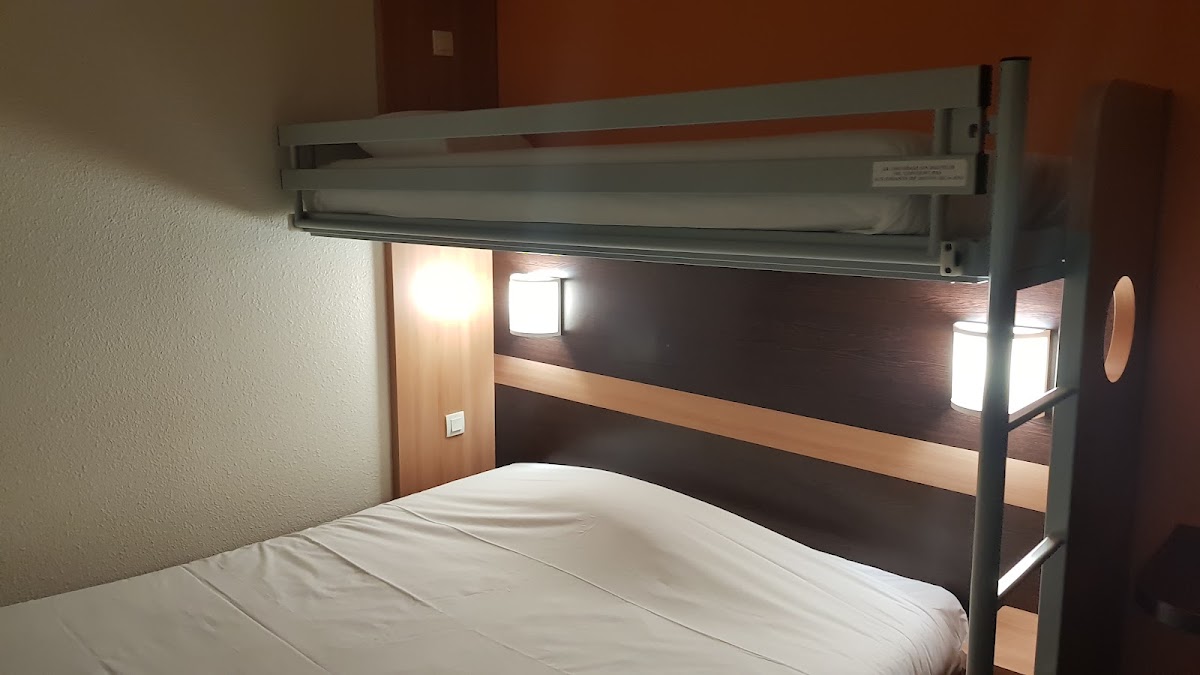 Room 4