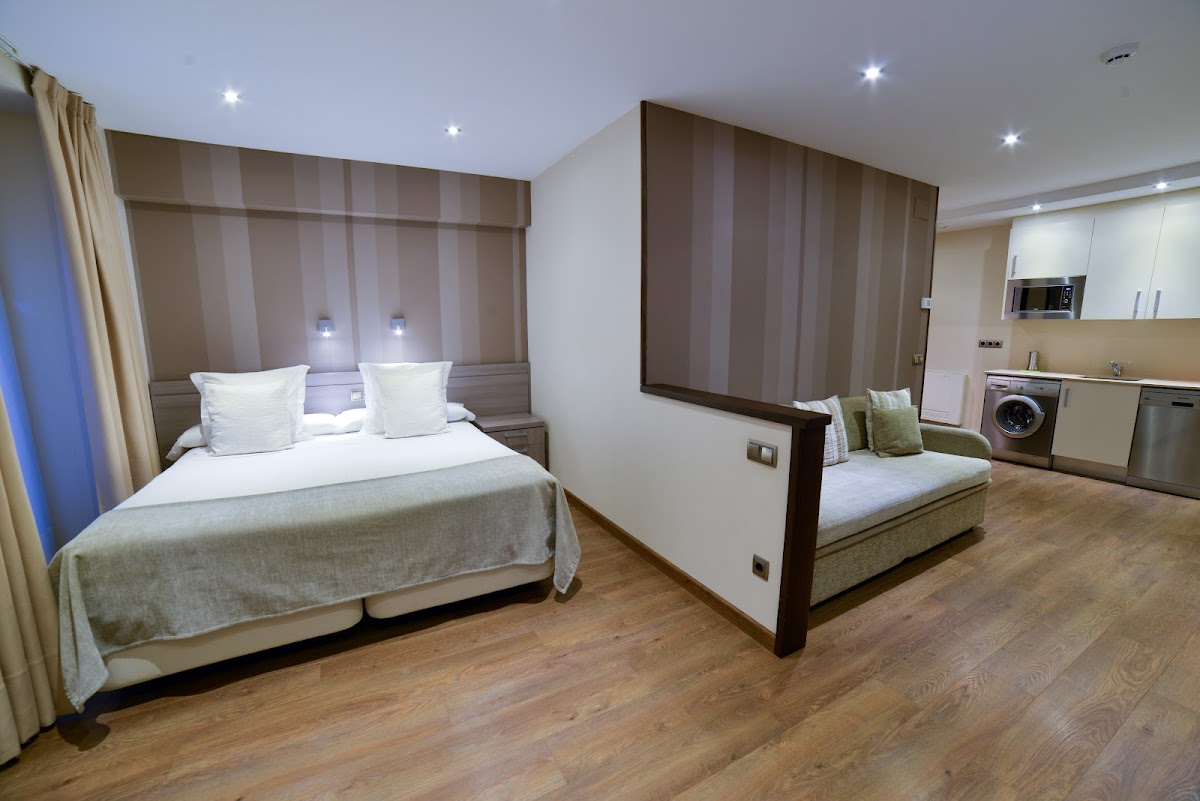 Room 1