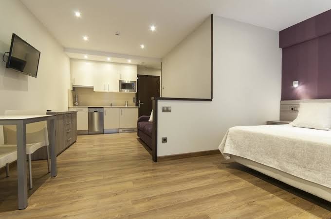 Room 10