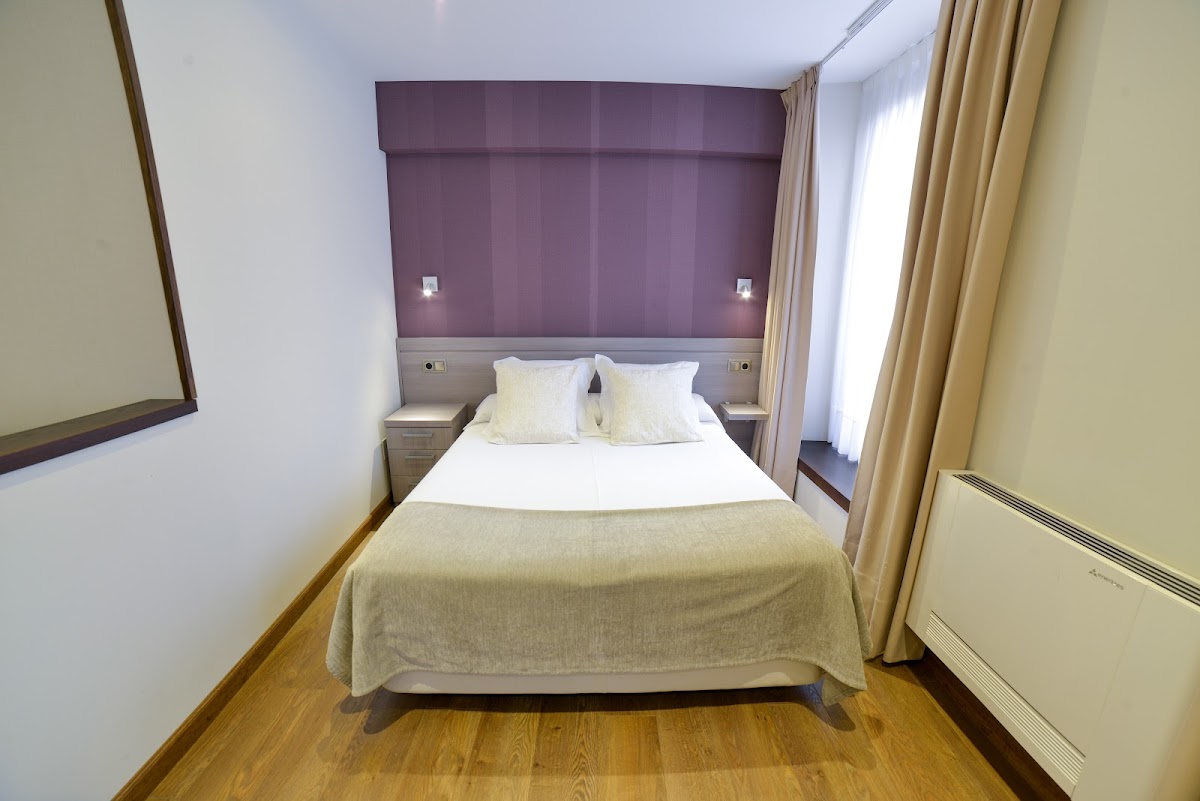 Room 7
