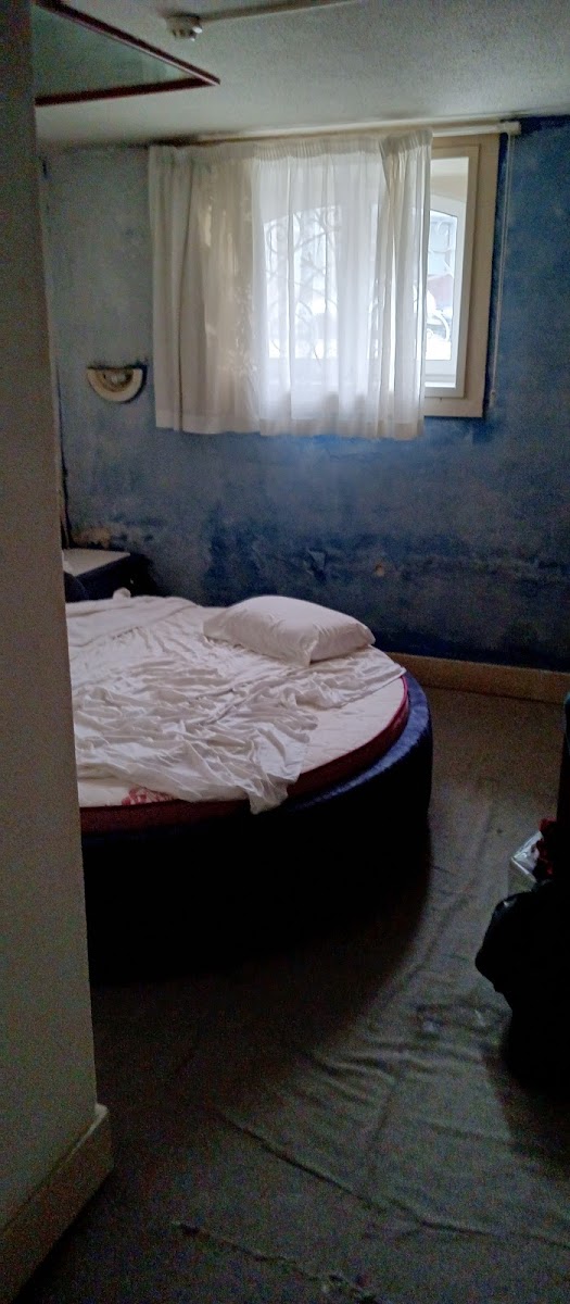 Room 4