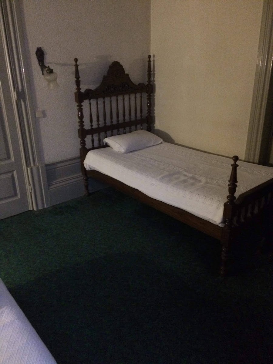 Room 5