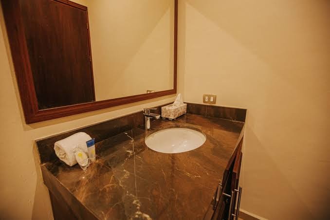 Room 6