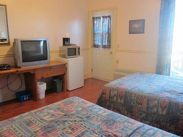 Room 4