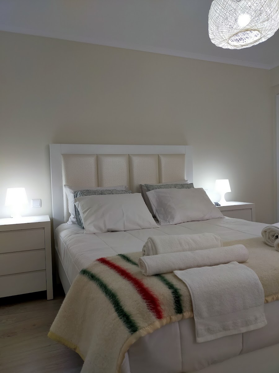 Room 8