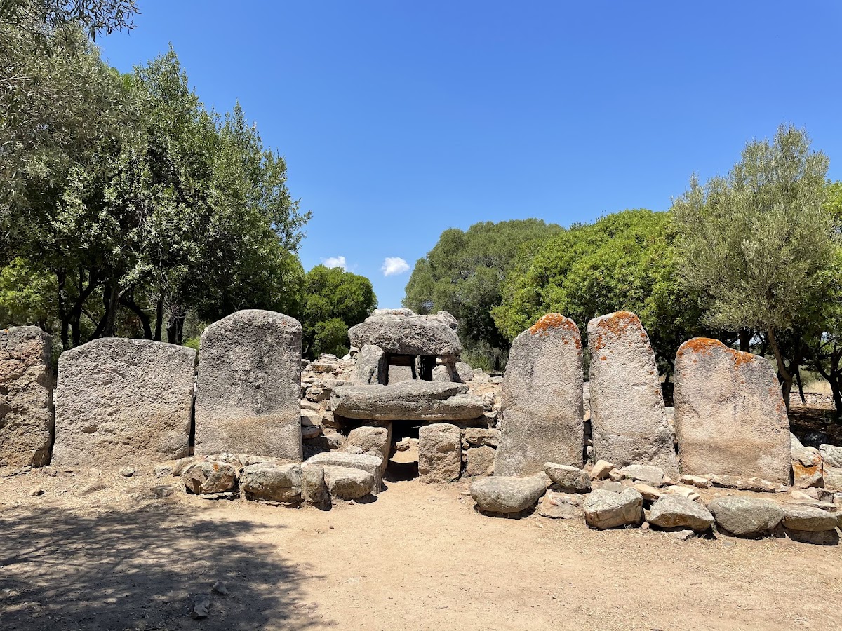 Tomba Dei Giganti