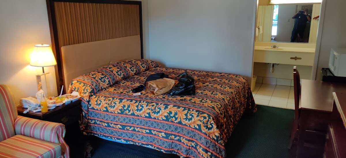 Room 8