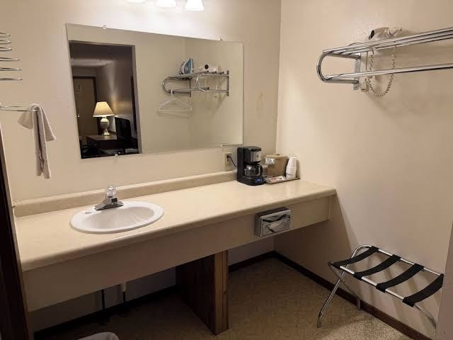 Room 7