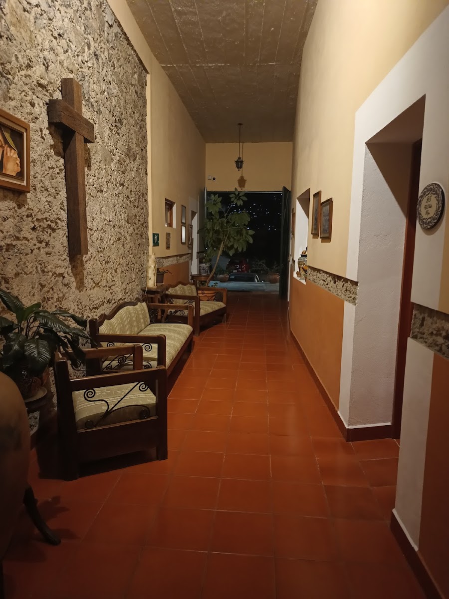 Room 8