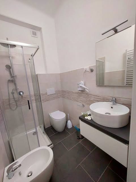Room 4