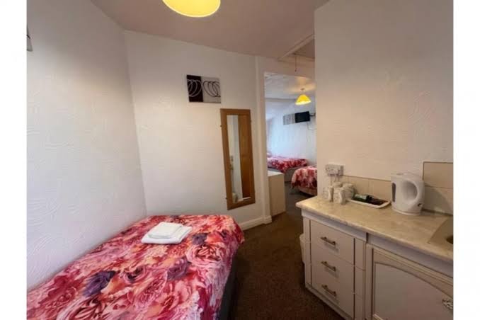Room 4