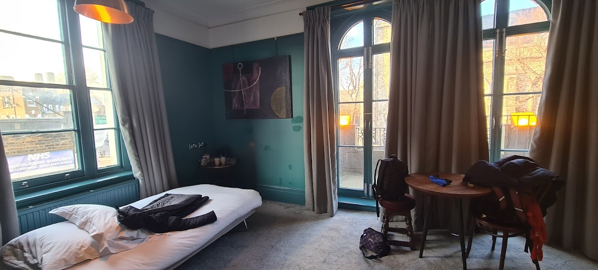 Room 6