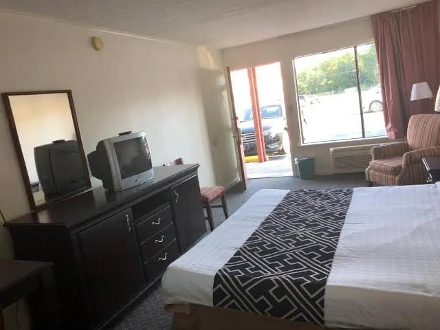 Room 10