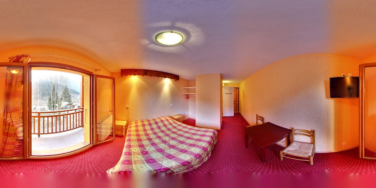 Room 8