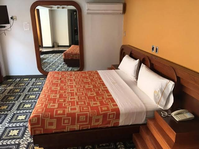Room 4