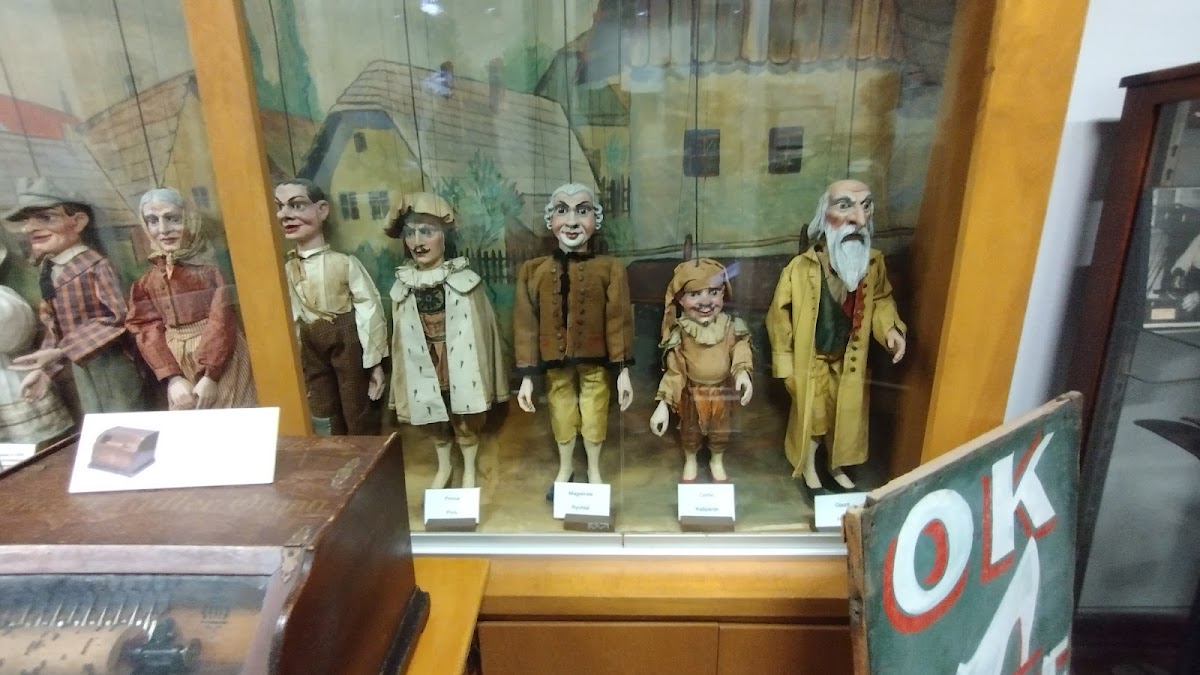 Czech Heritage Museum and Genealogy Center