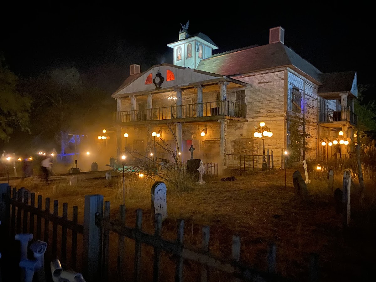 Thrillvania Haunted House Park